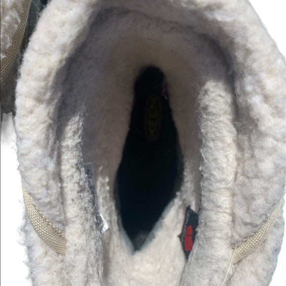 Keen Ankle Boots with Sherpa - Picture 6 of 11
